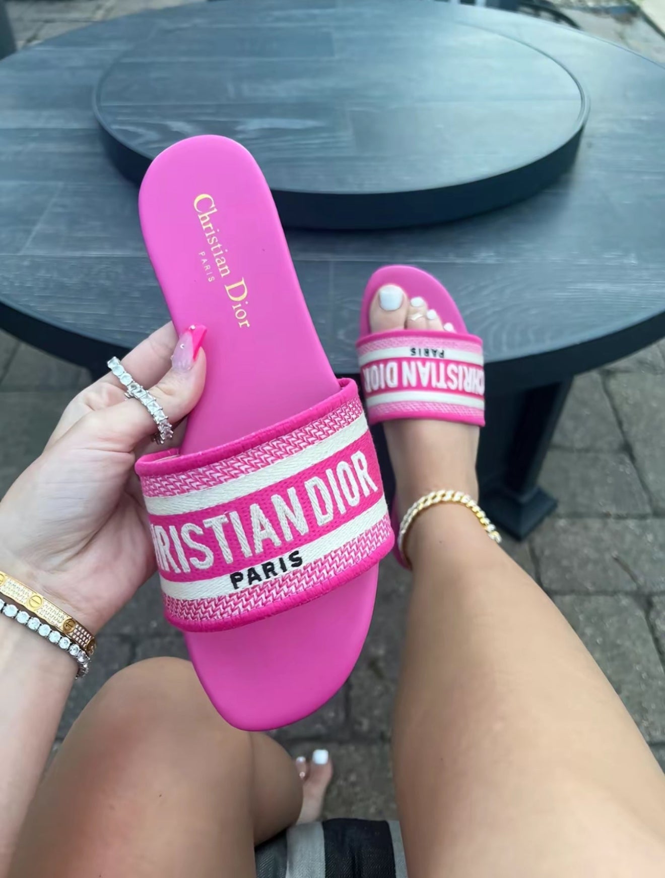 CD Hot Pink Sliders