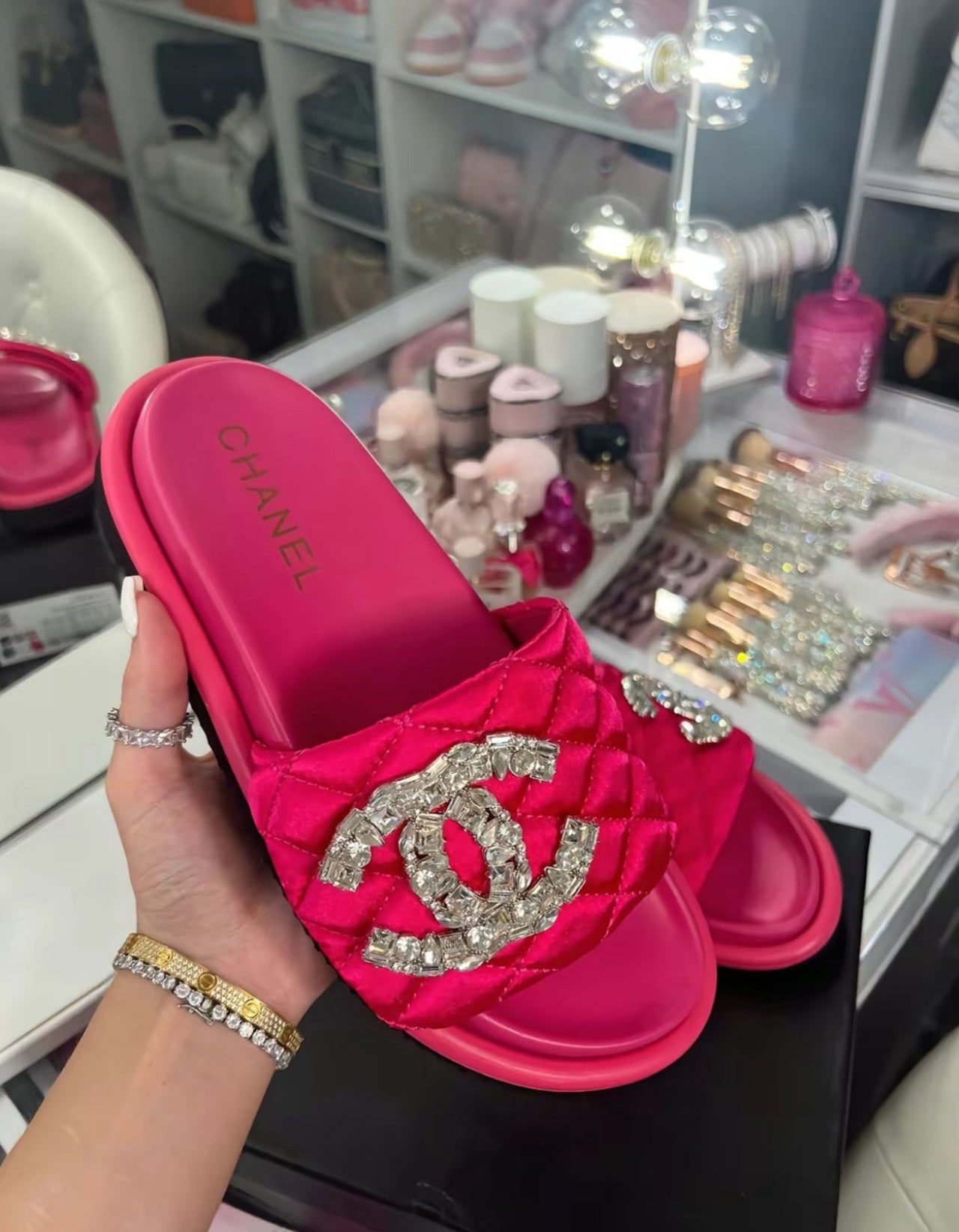 C Hot Pink Sliders