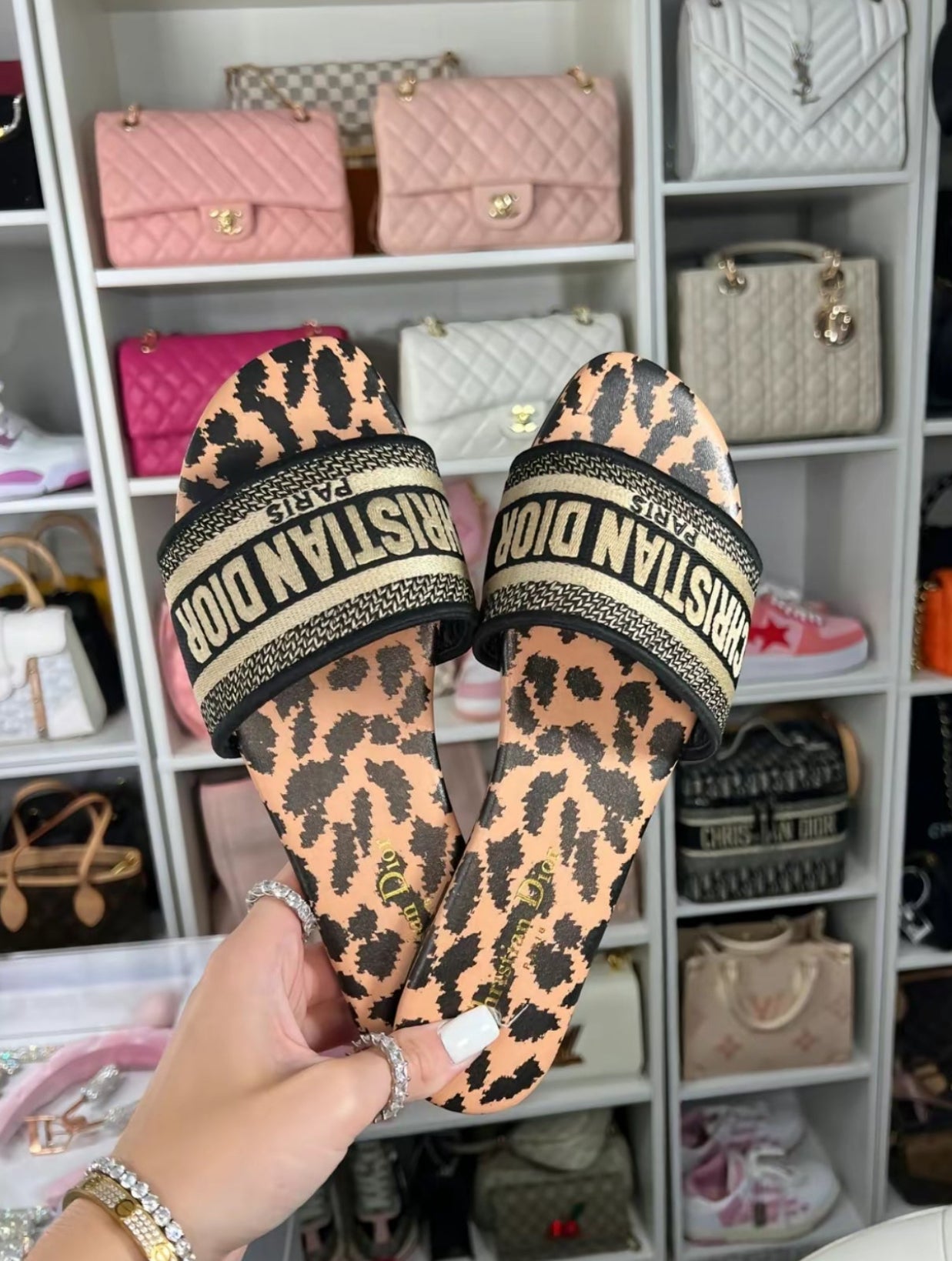 CD Leopard Sliders