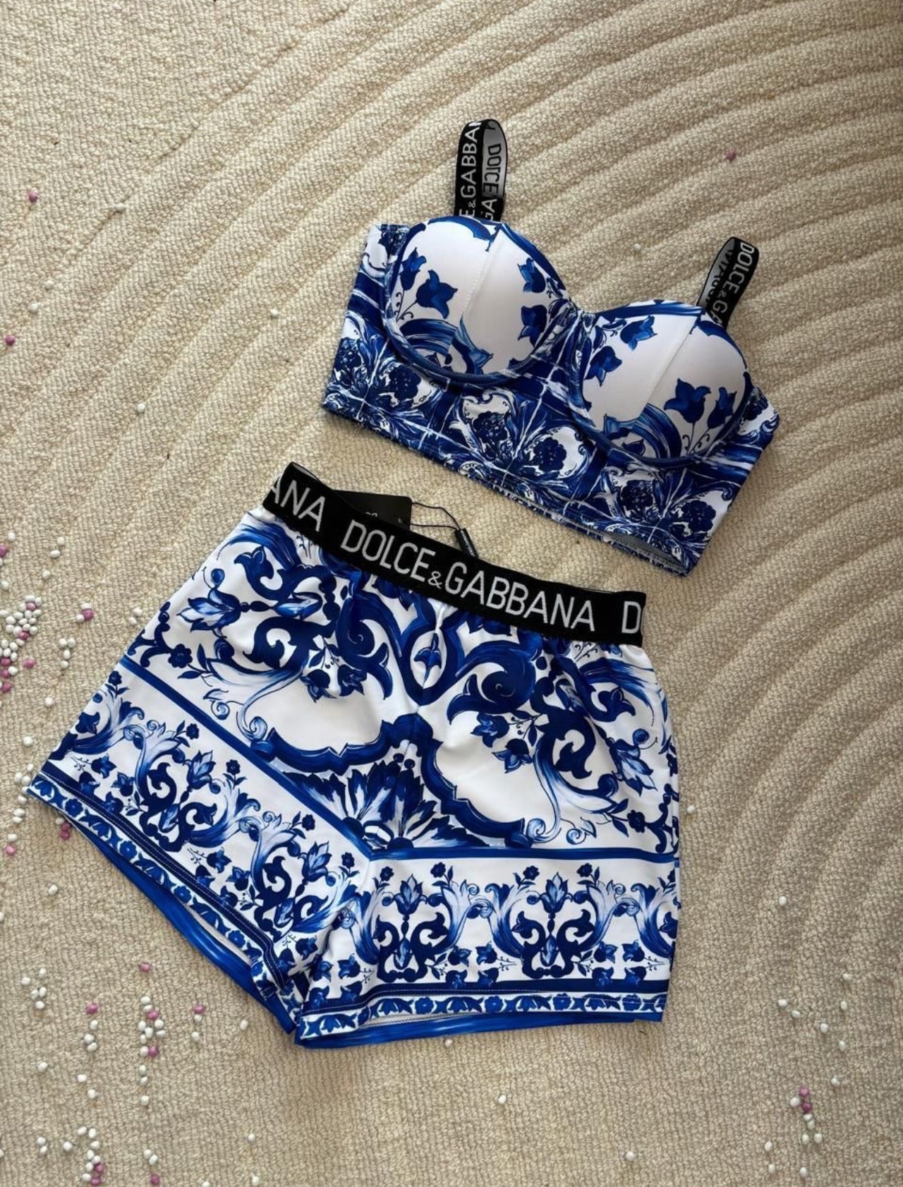 D & G summerset